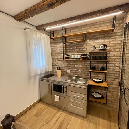 Loft For Couples Close To The Ghetto-3